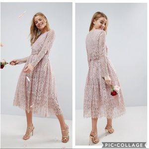 ASOS DESIGN Curve lace long sleeve midi prom dress